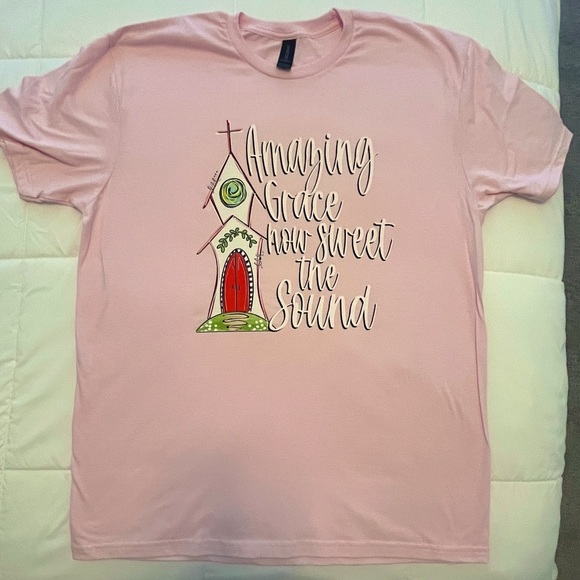 Pink “Amazing Grace How Sweet The Sound” T-Shirt. Size M - Picture 1 of 3